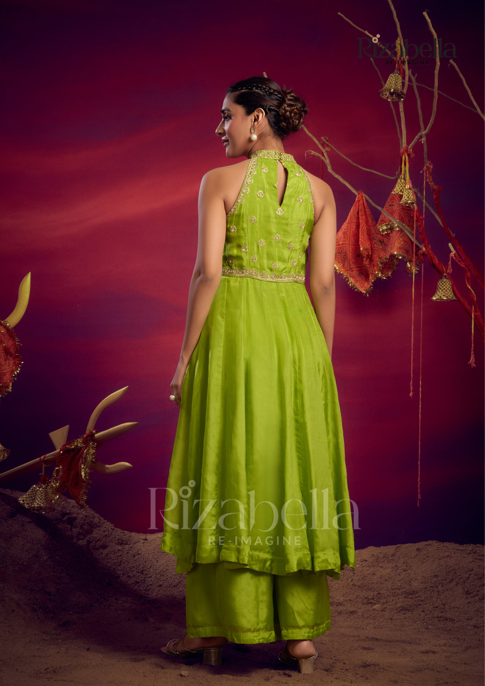 Halter neck zari anarkali – Rizabella
