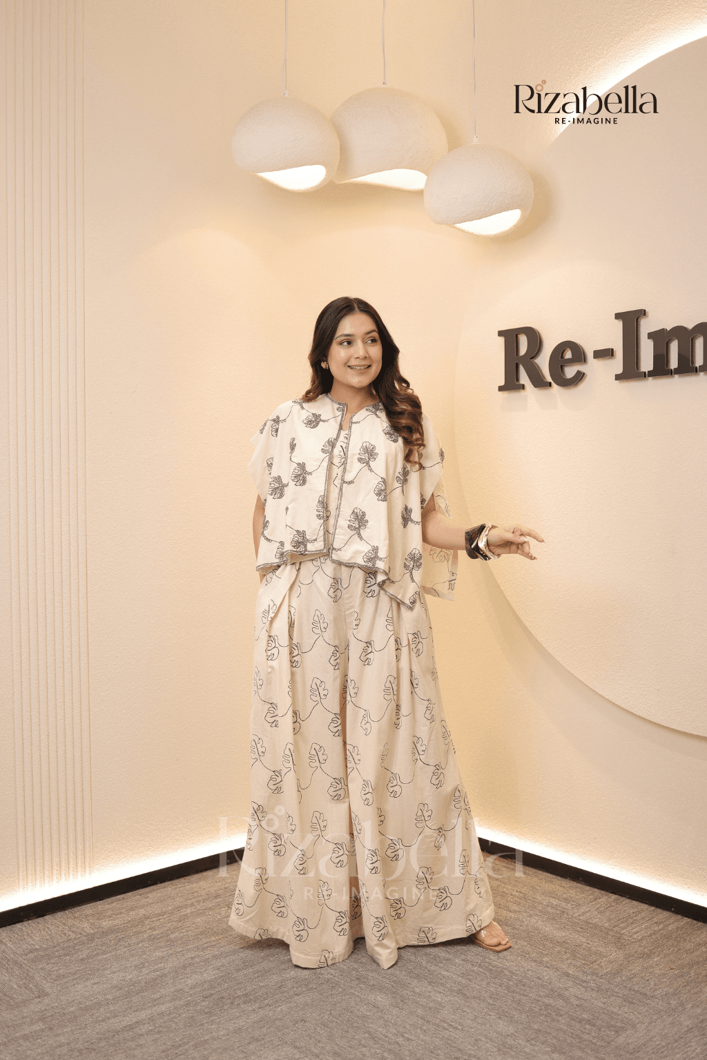 Metallic embroidered cape plazzo set