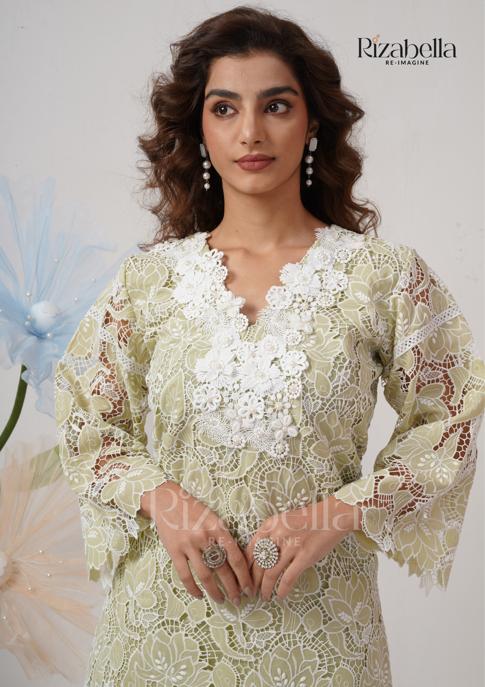 Floral Hakoba Straight Kurta Ensemble