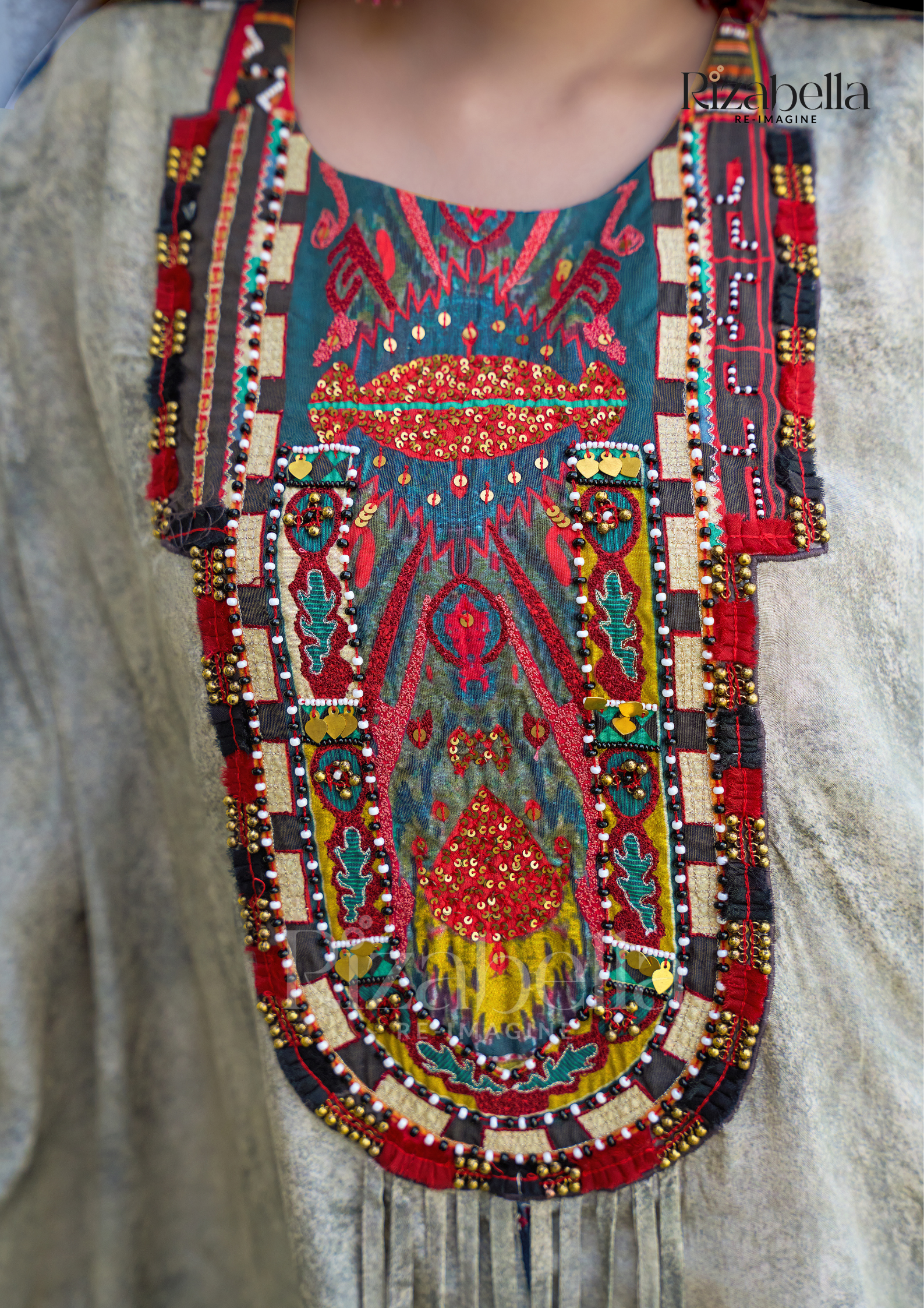 Embroidered Tunic with Draped Pants - Gray