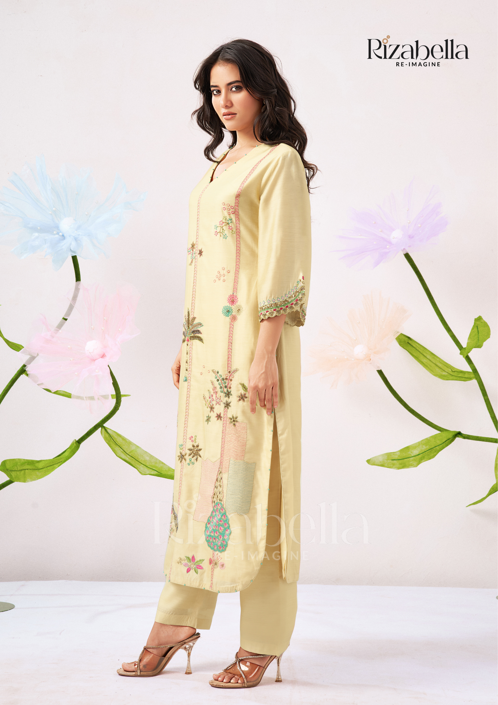 Kurta Set with Peacock &amp; Floral handwork