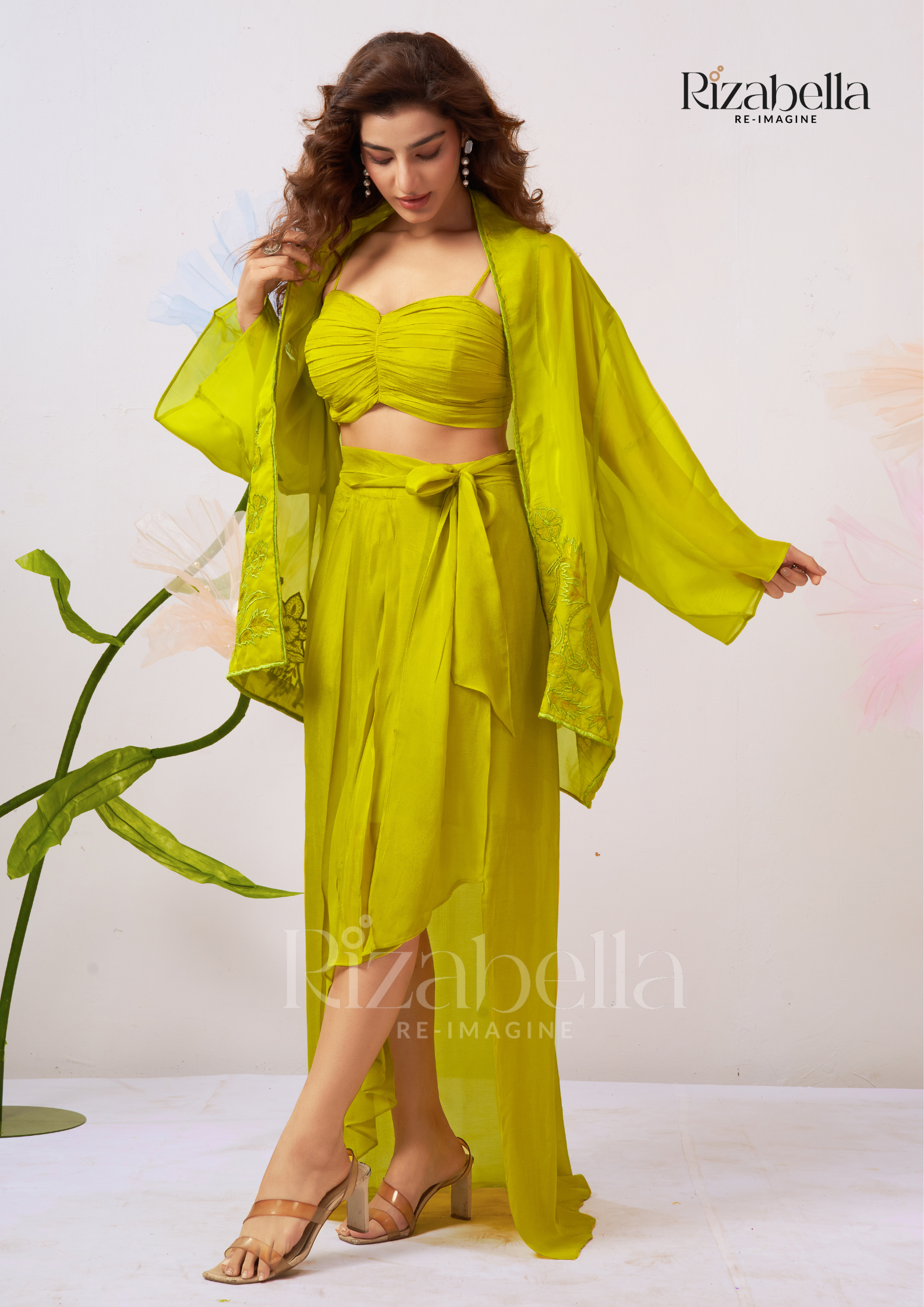 Sweetheart Drape Set with Floral Kimono