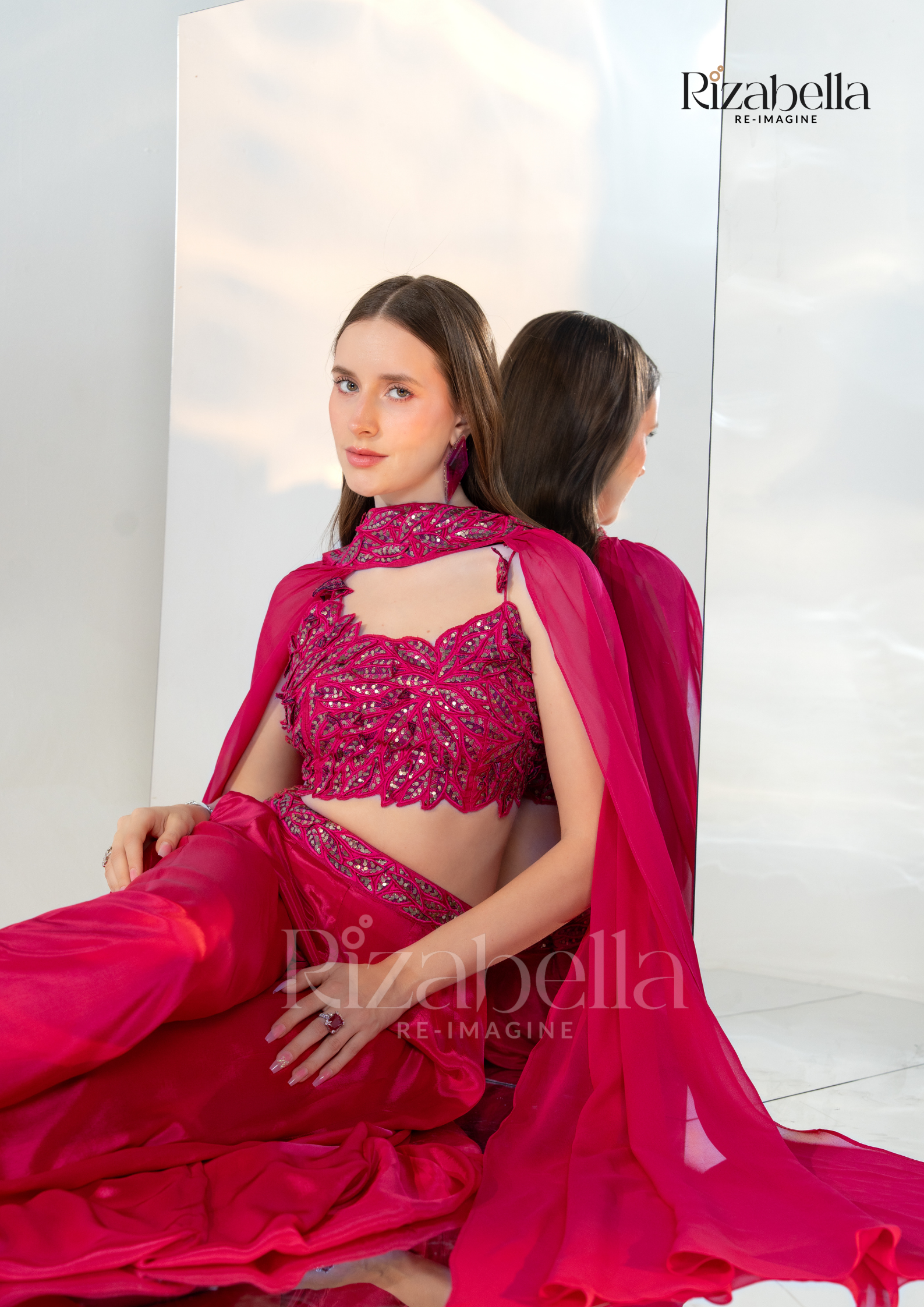 Regal Iris 3 PCS cape style with leaf work