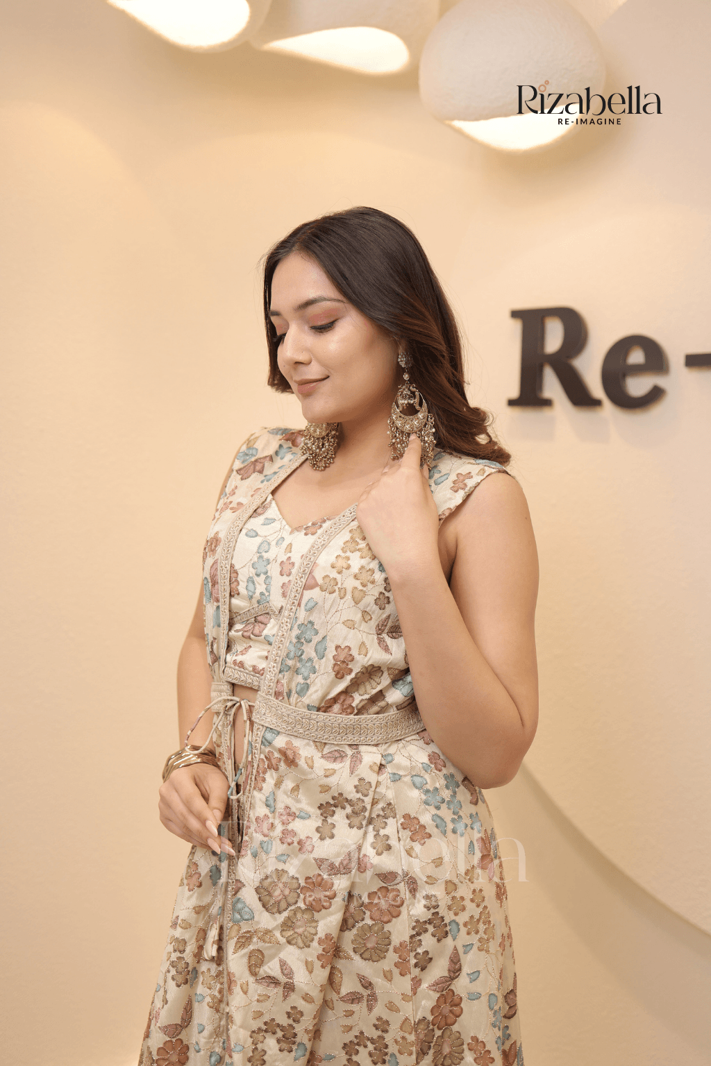 Belted Indo-Western Cape Set