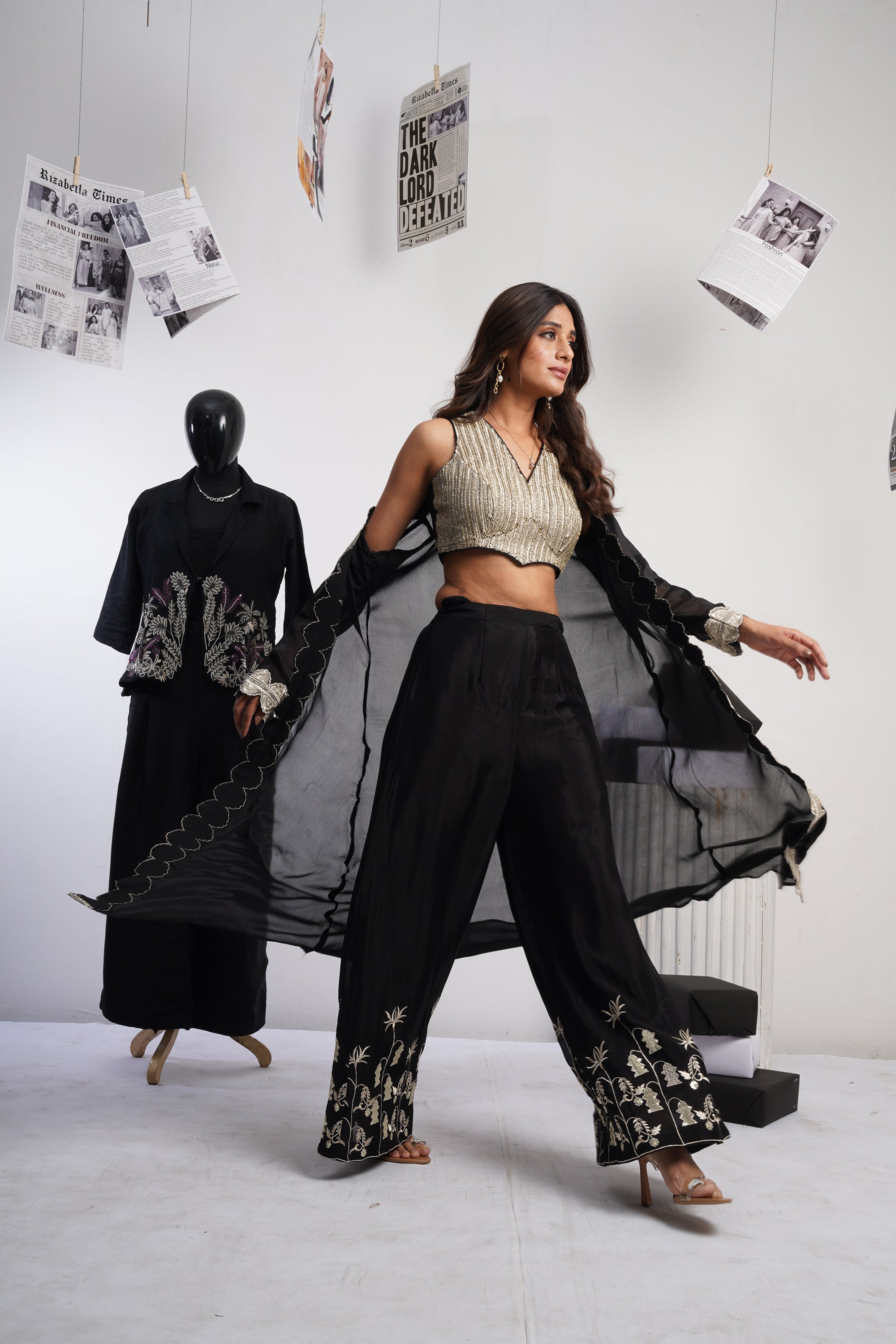 Signature Embroidered blouse &amp; jacket set