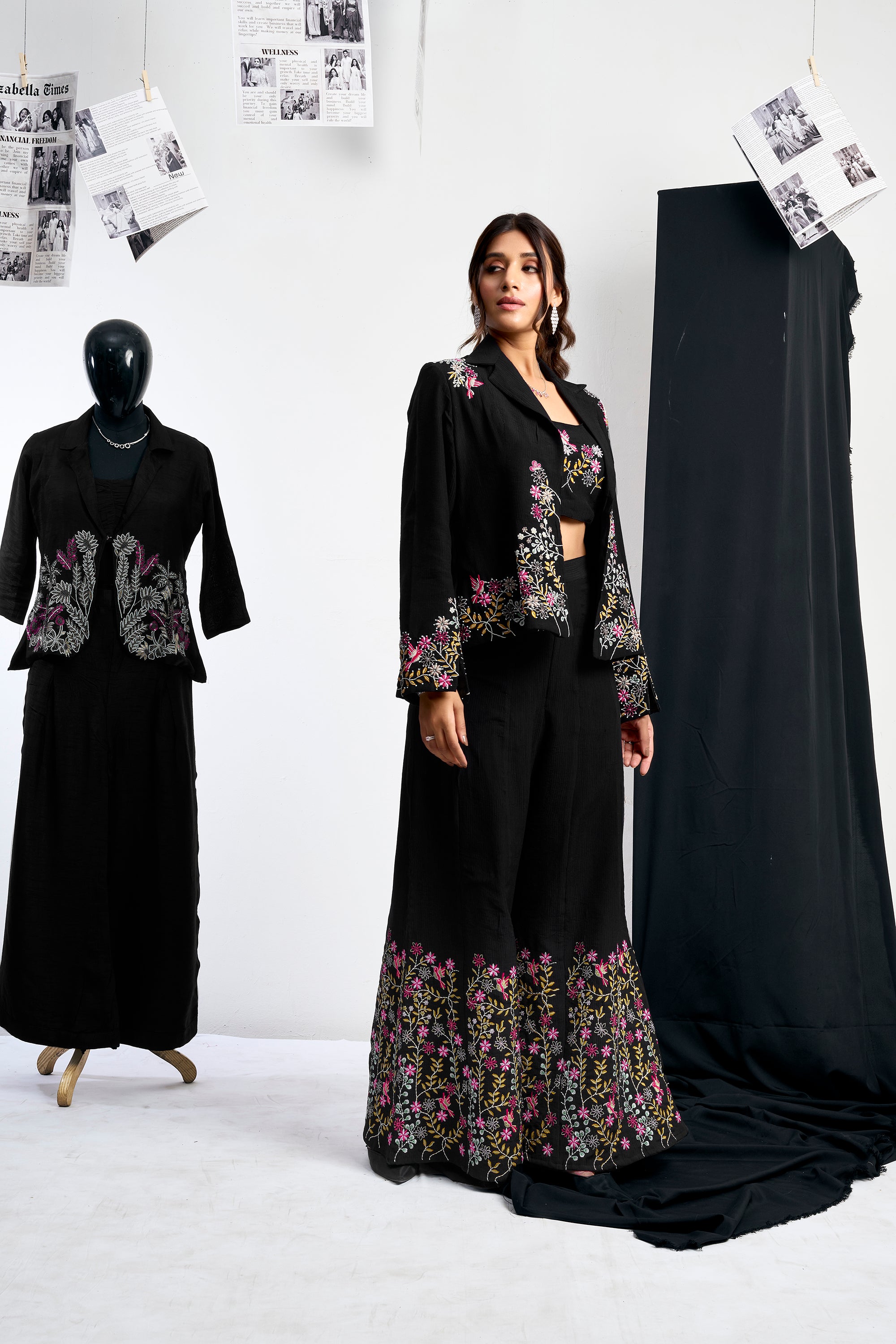 Timeless Embroiderd Blazer Set - Black