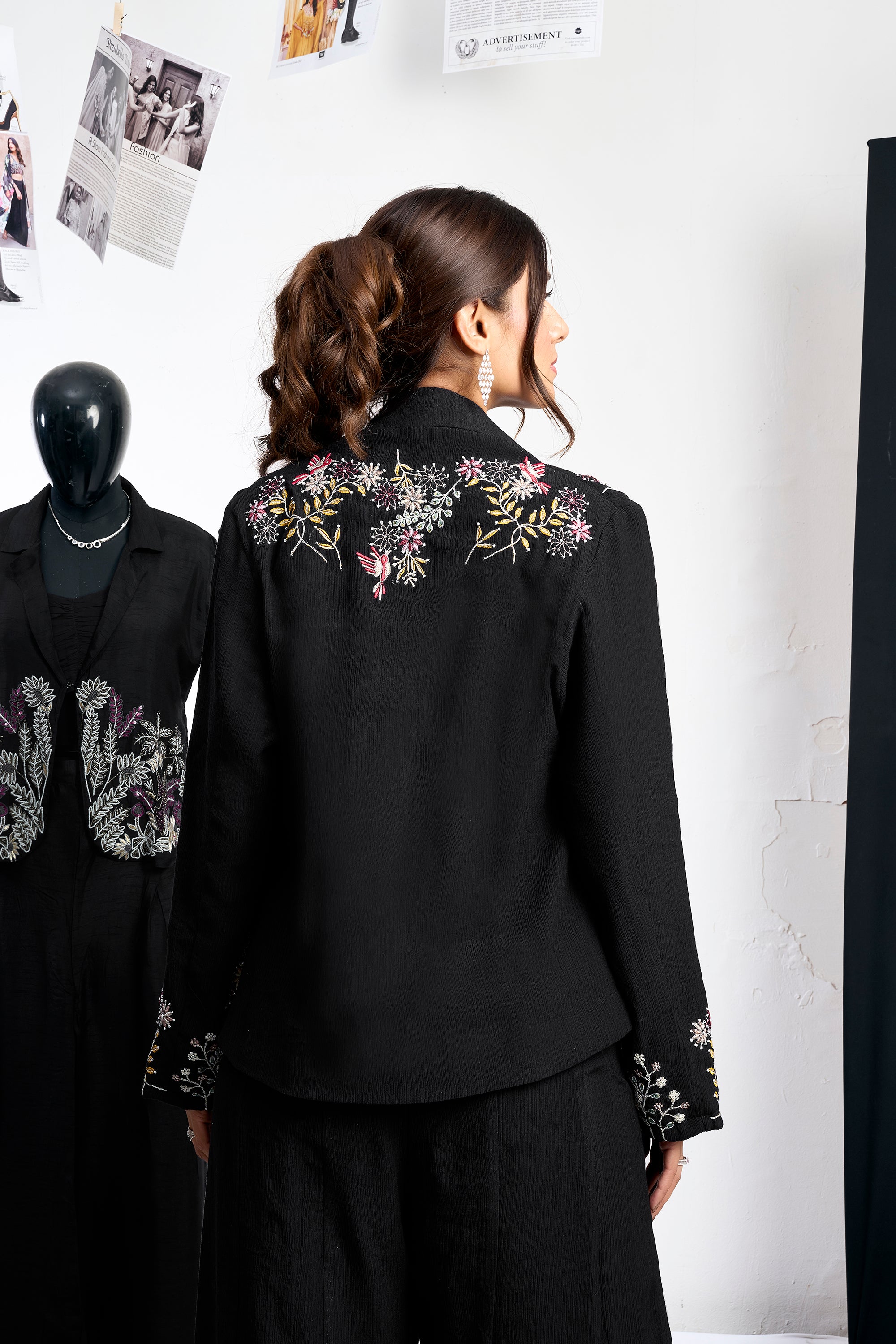 Timeless Embroiderd Blazer Set - Black