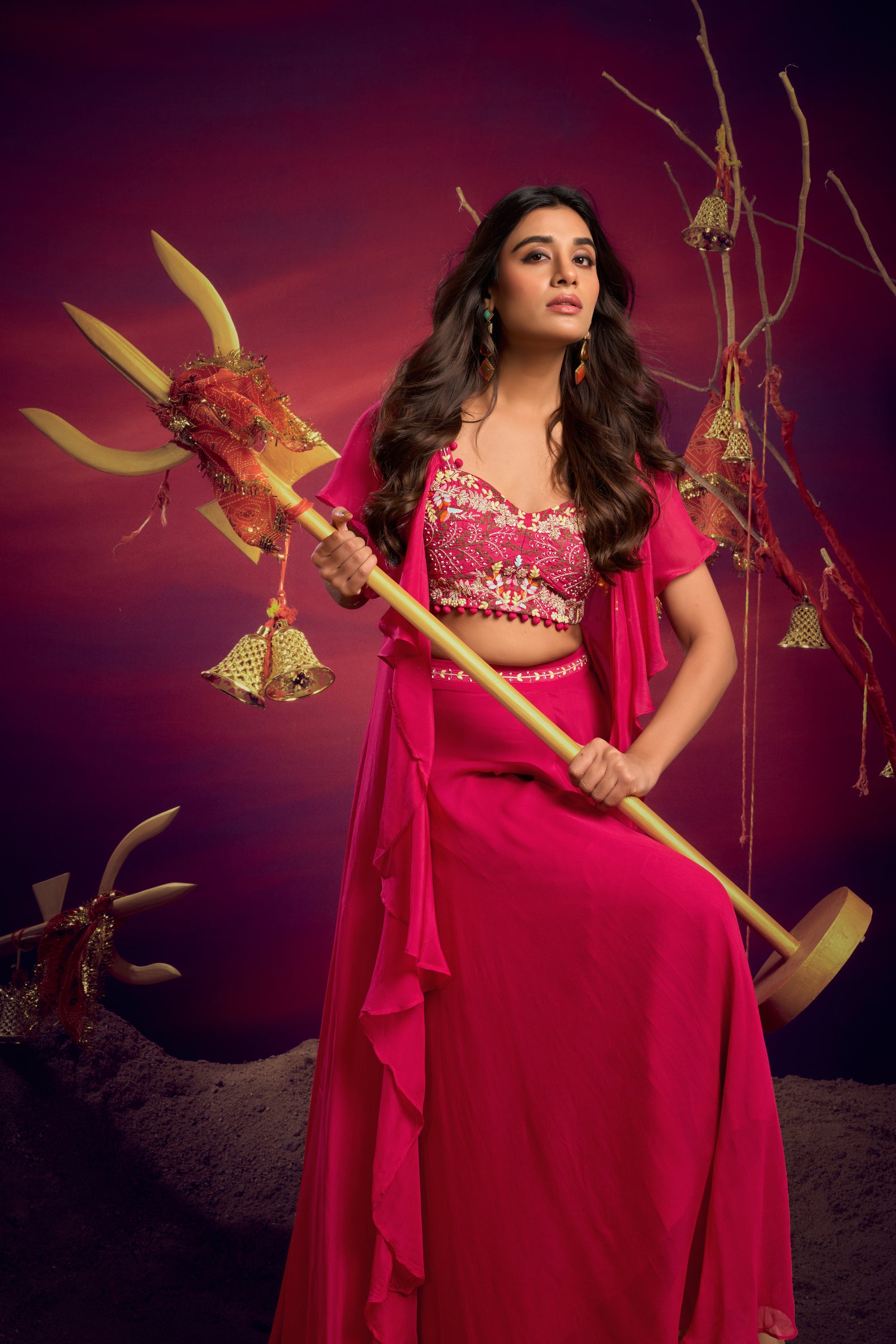 layered 3 pc contemprary ensemble