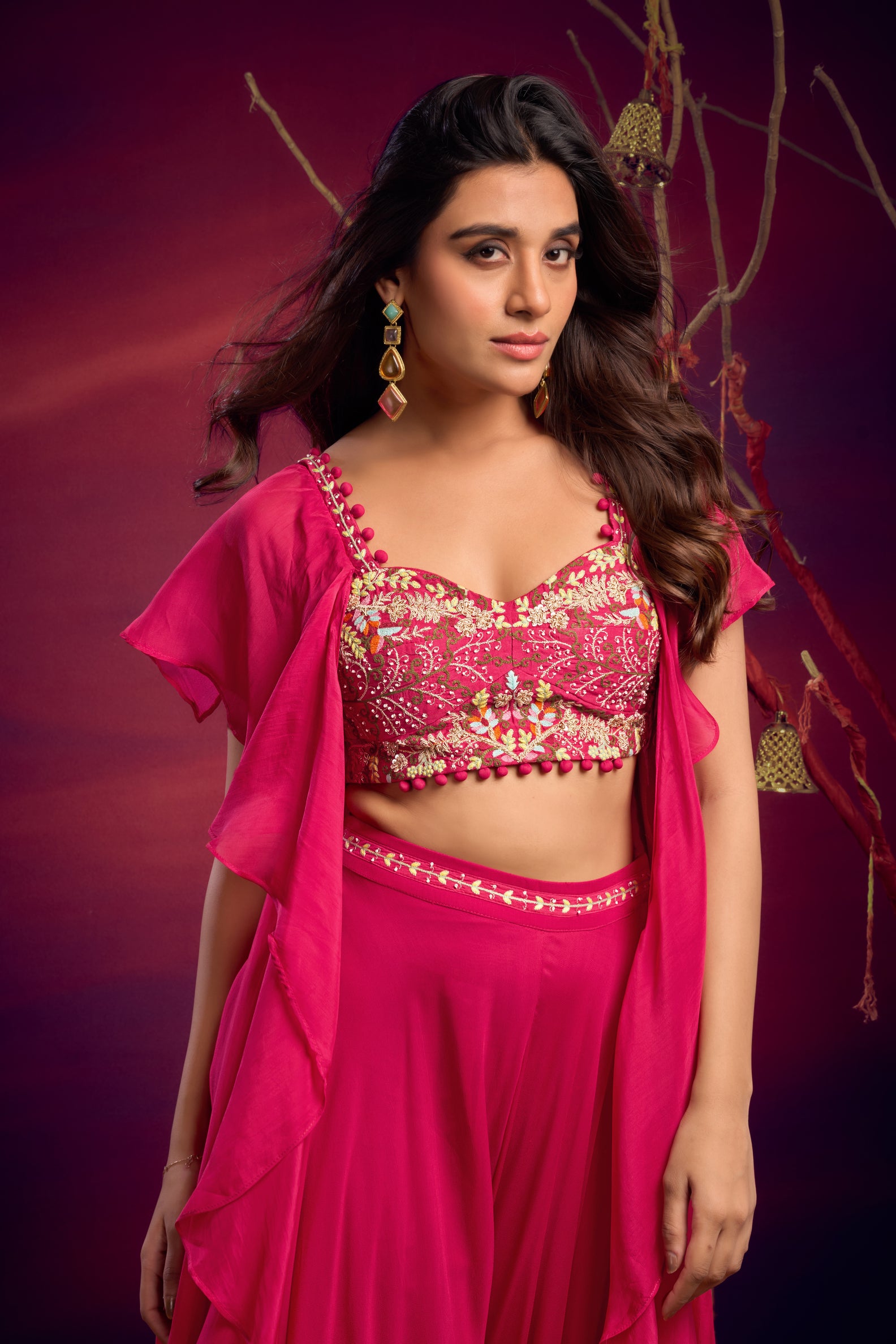 layered 3 pc contemprary ensemble