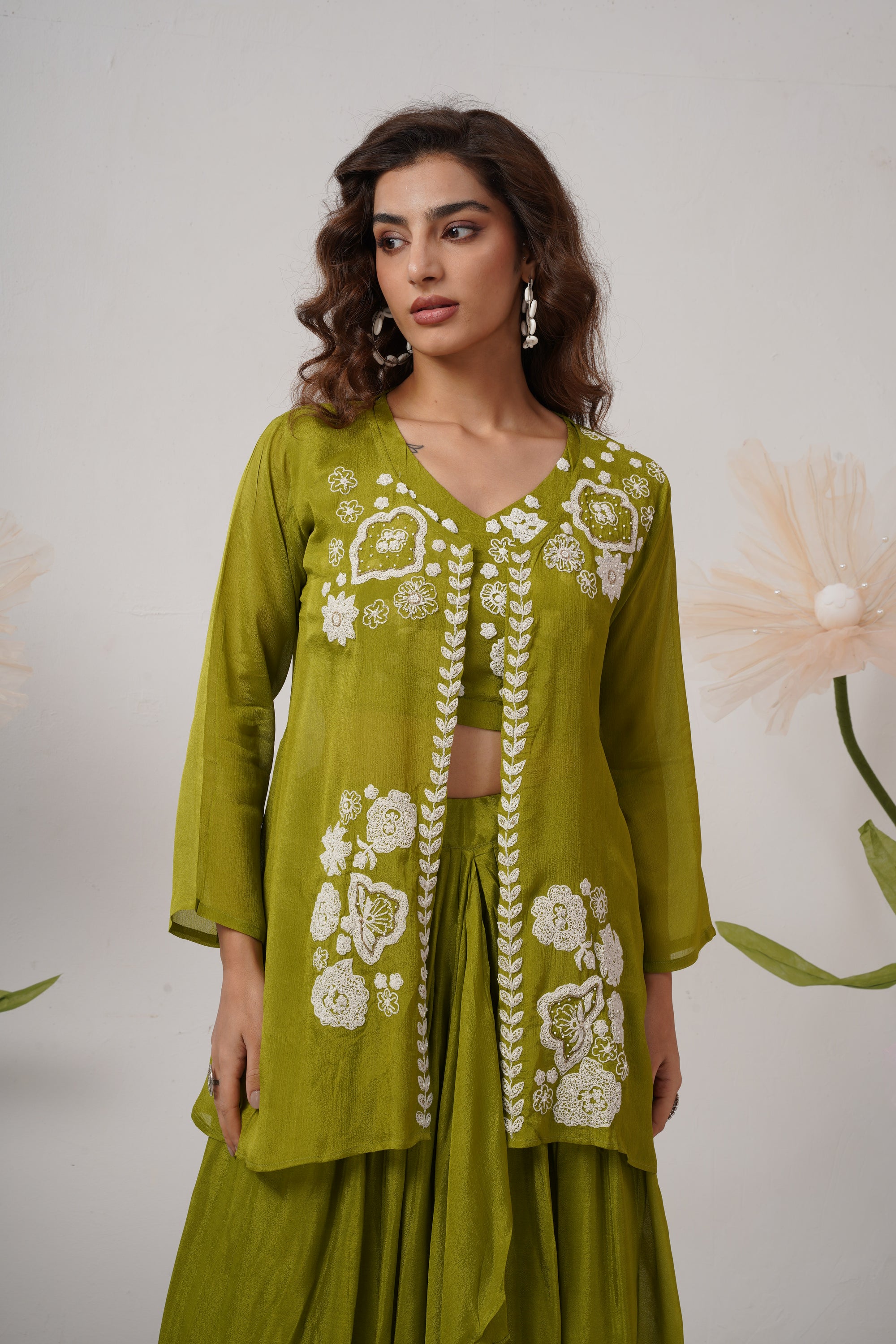 Threaded Florals Flow with 3 pc set