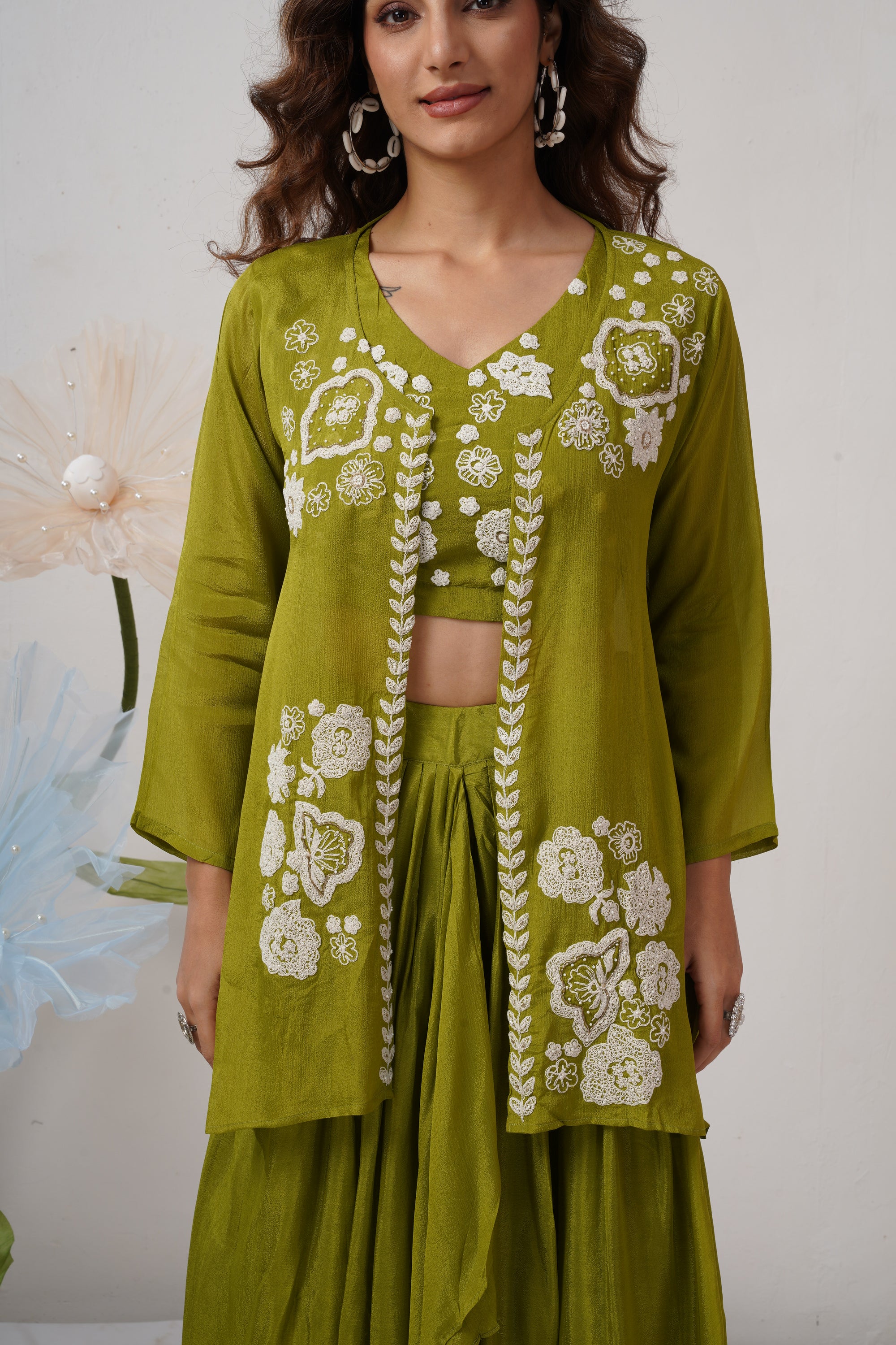 Threaded Florals Flow with 3 pc set