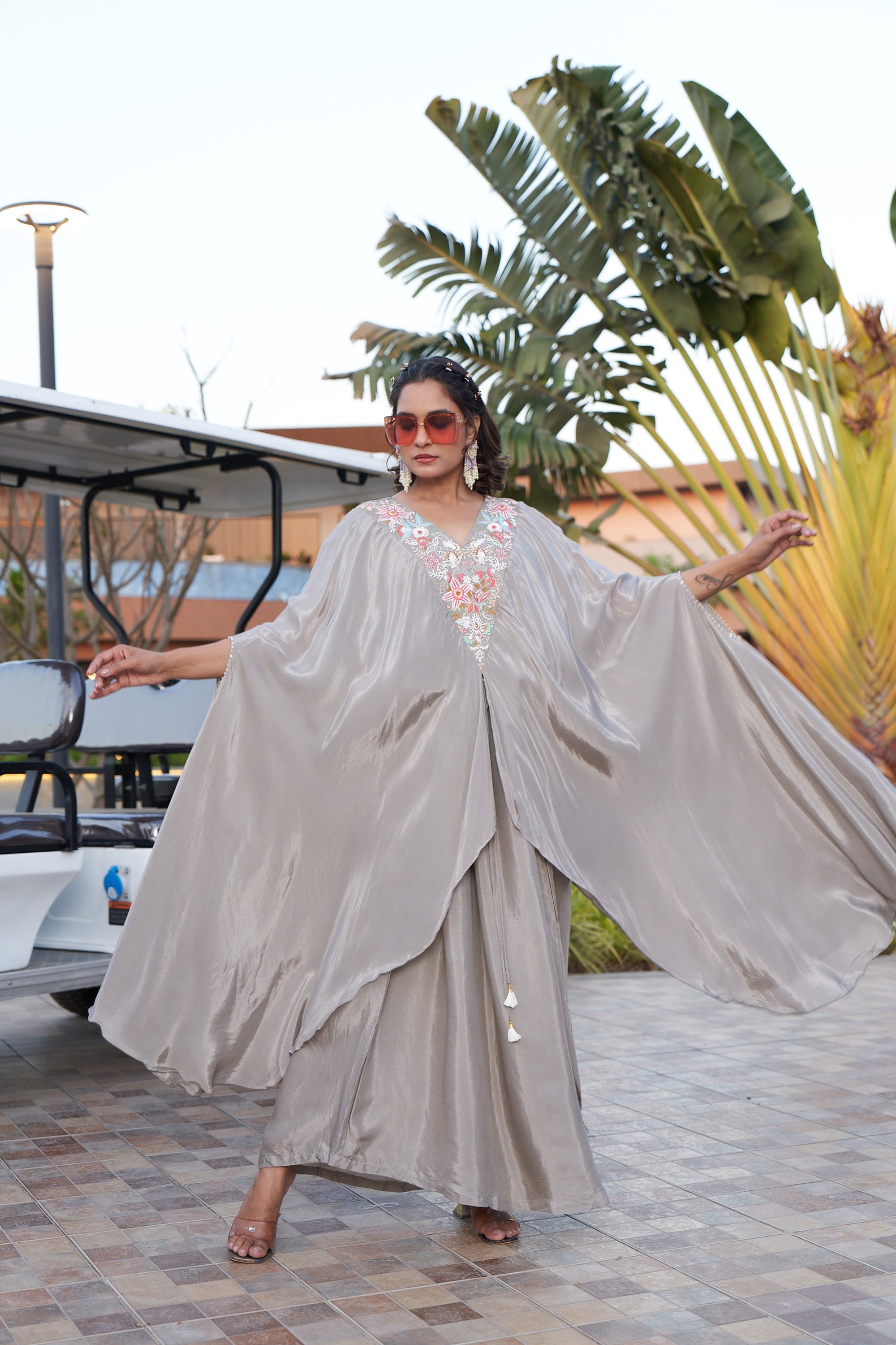 Embroidered Silver Kaftan - Silver-grey